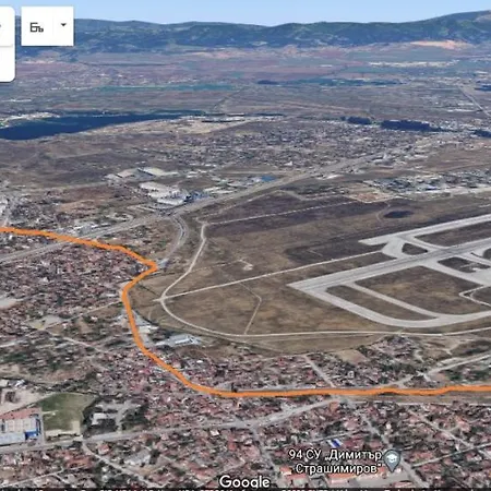 Tulips - For Travelers, Close To The Airport, Transport Possible Δωμάτια σε οικογενειακή κατοικία